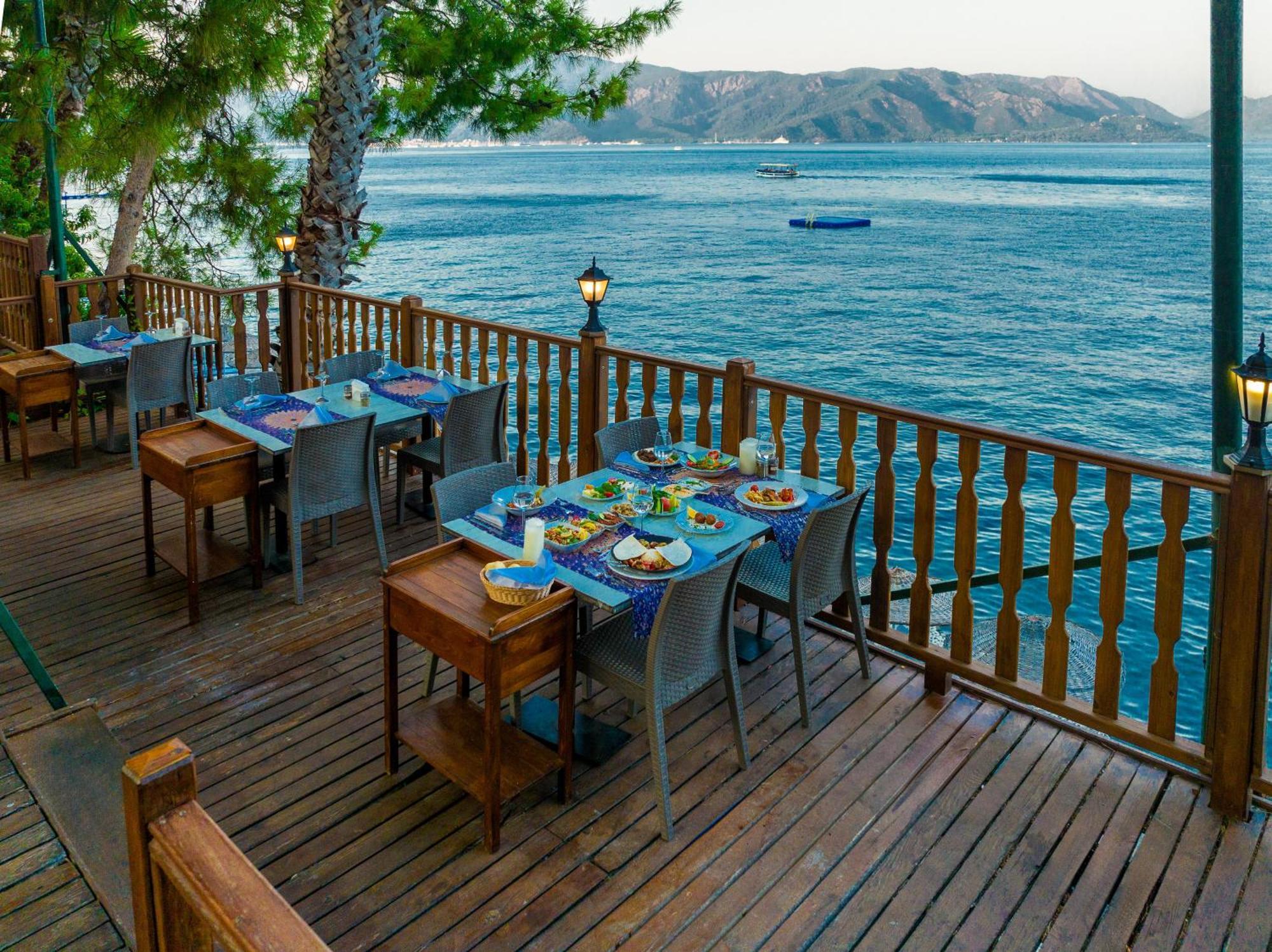 Labranda Mares Marmaris Hotel Bagian luar foto Restaurant in Bodrum