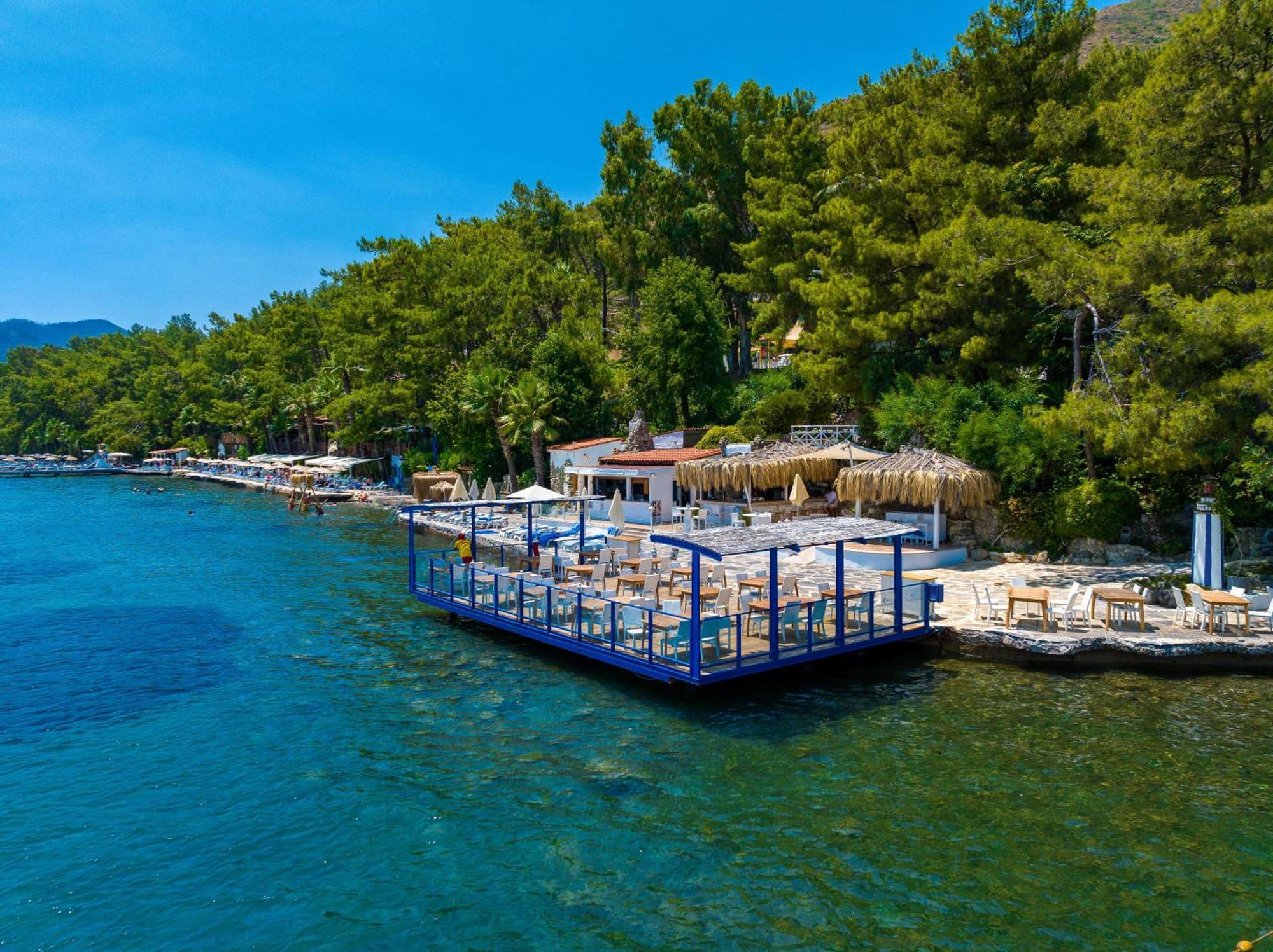 Labranda Mares Marmaris Hotel Bagian luar foto A beach in Skopelos