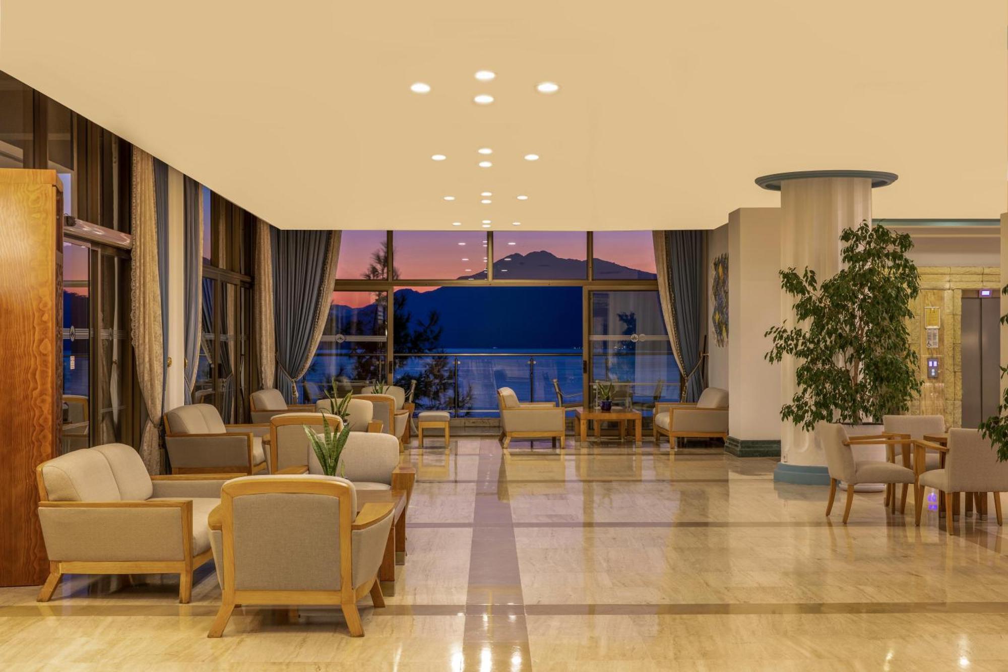 Labranda Mares Marmaris Hotel Bagian luar foto Lobby
