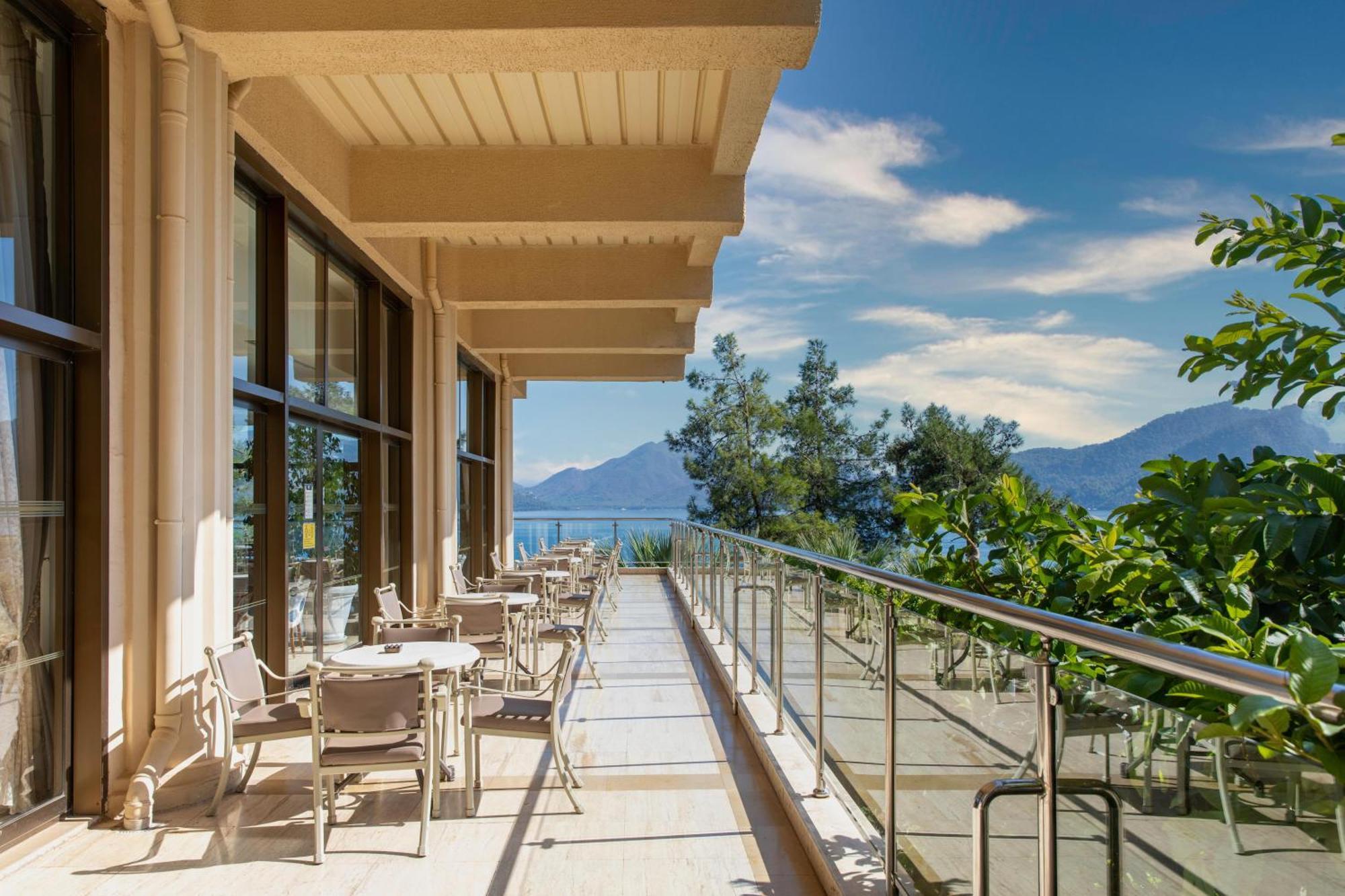 Labranda Mares Marmaris Hotel Bagian luar foto The Terrace